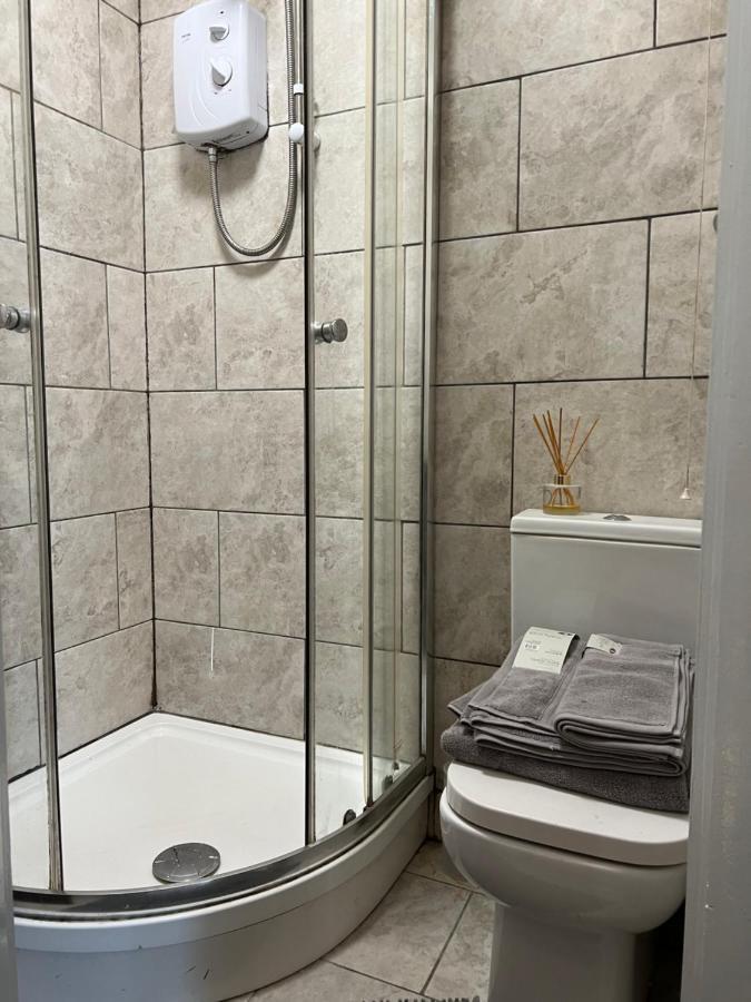 Flat 1 Cairo Street Daire Warrington  Dış mekan fotoğraf