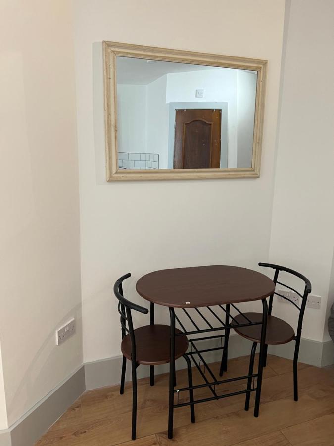 Flat 1 Cairo Street Daire Warrington  Dış mekan fotoğraf